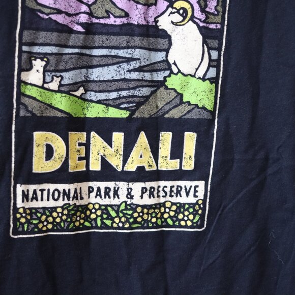 L.A.T NAvy Blue Denali National Park Alaska Long Sleeve T-Shirt LG - Picture 9 of 12